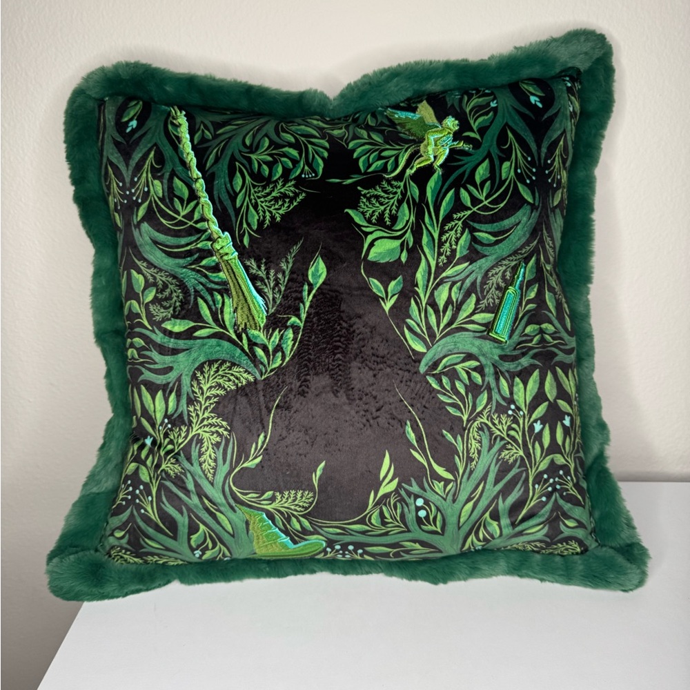 Wicked  For Good Elphaba Enchanted Faux Fur Decorative Pillow, 22"x22" NWT